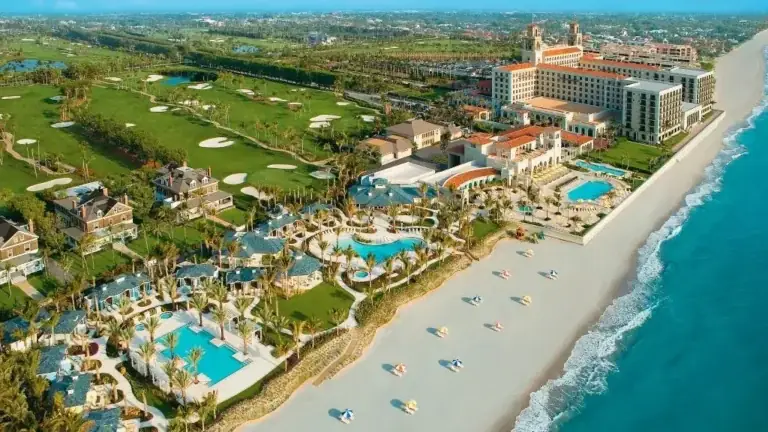Coastal Multi-Generational Retreats: Ranking the Top Family Beach Resorts in America